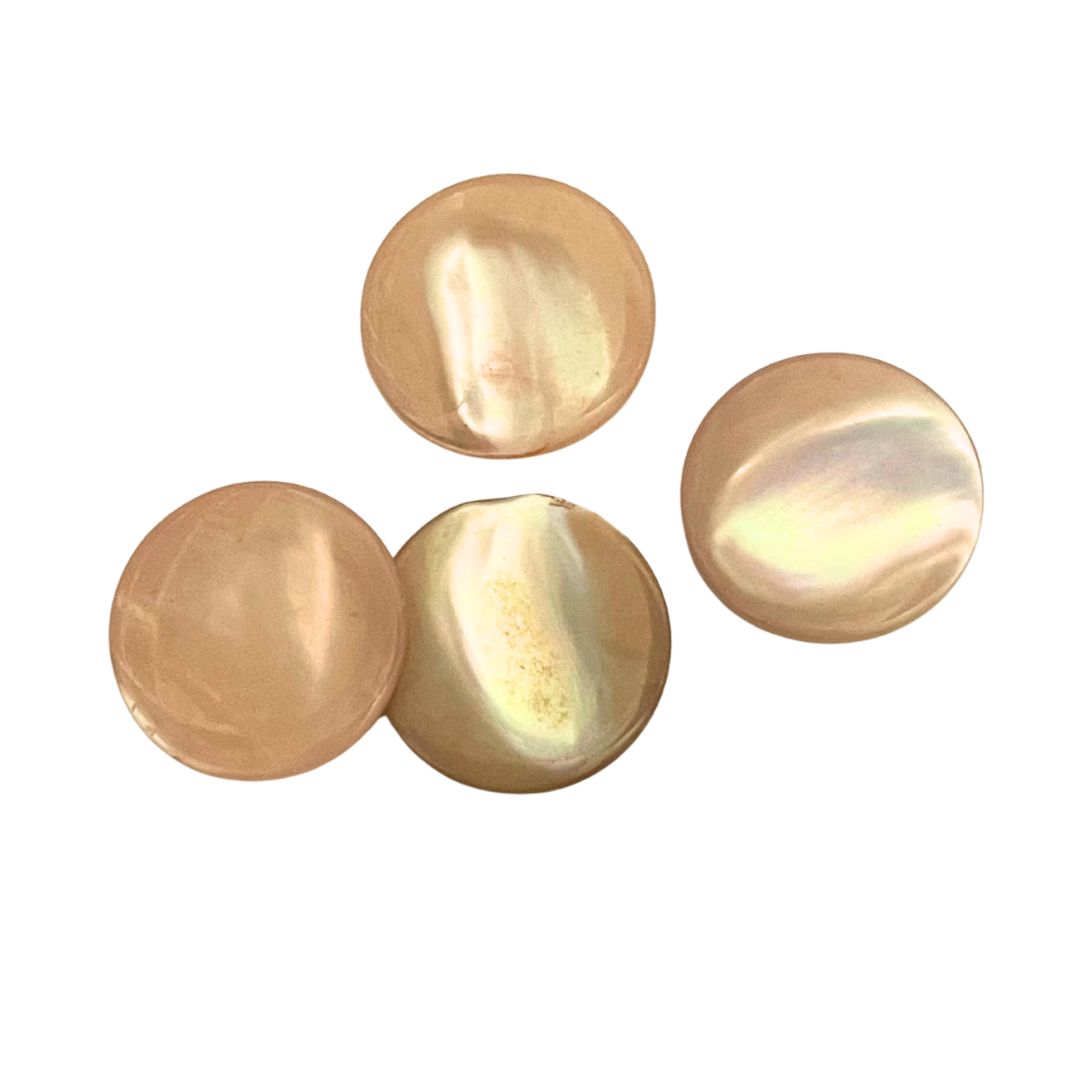19mm Shell buttons with shank, Soft Pink, pack of 4