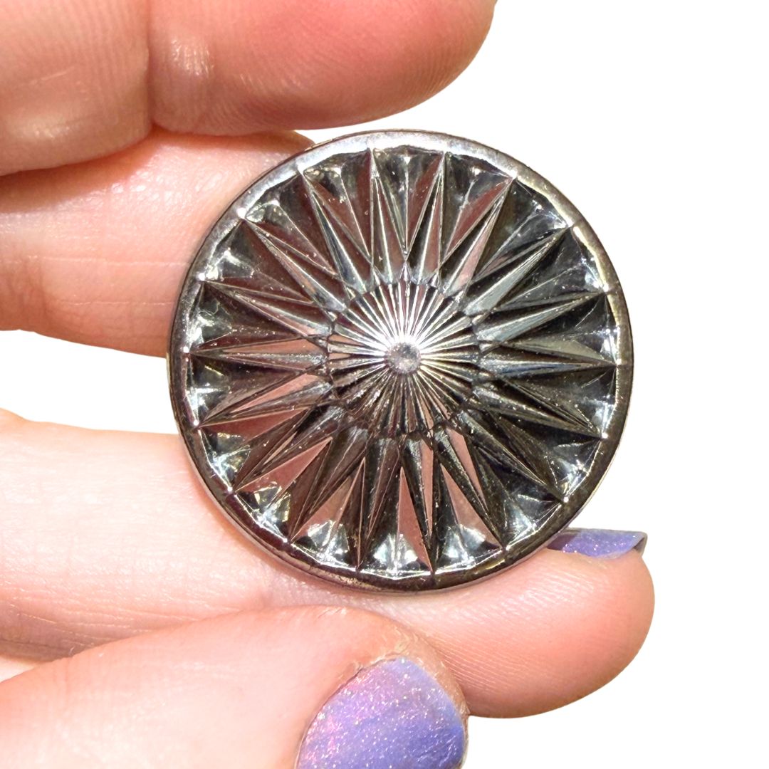 28mm Resin Rhinestone Sunburst Hematite