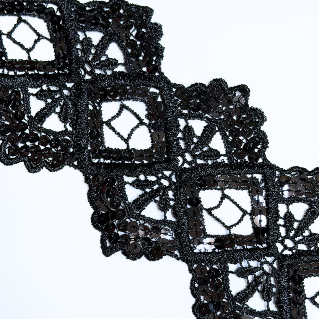 Vintage Lace with Sequins Black, 9.5cm wide, sold per meter